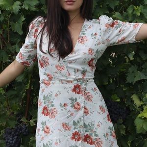 Reformation dress size 4. Pristine condition